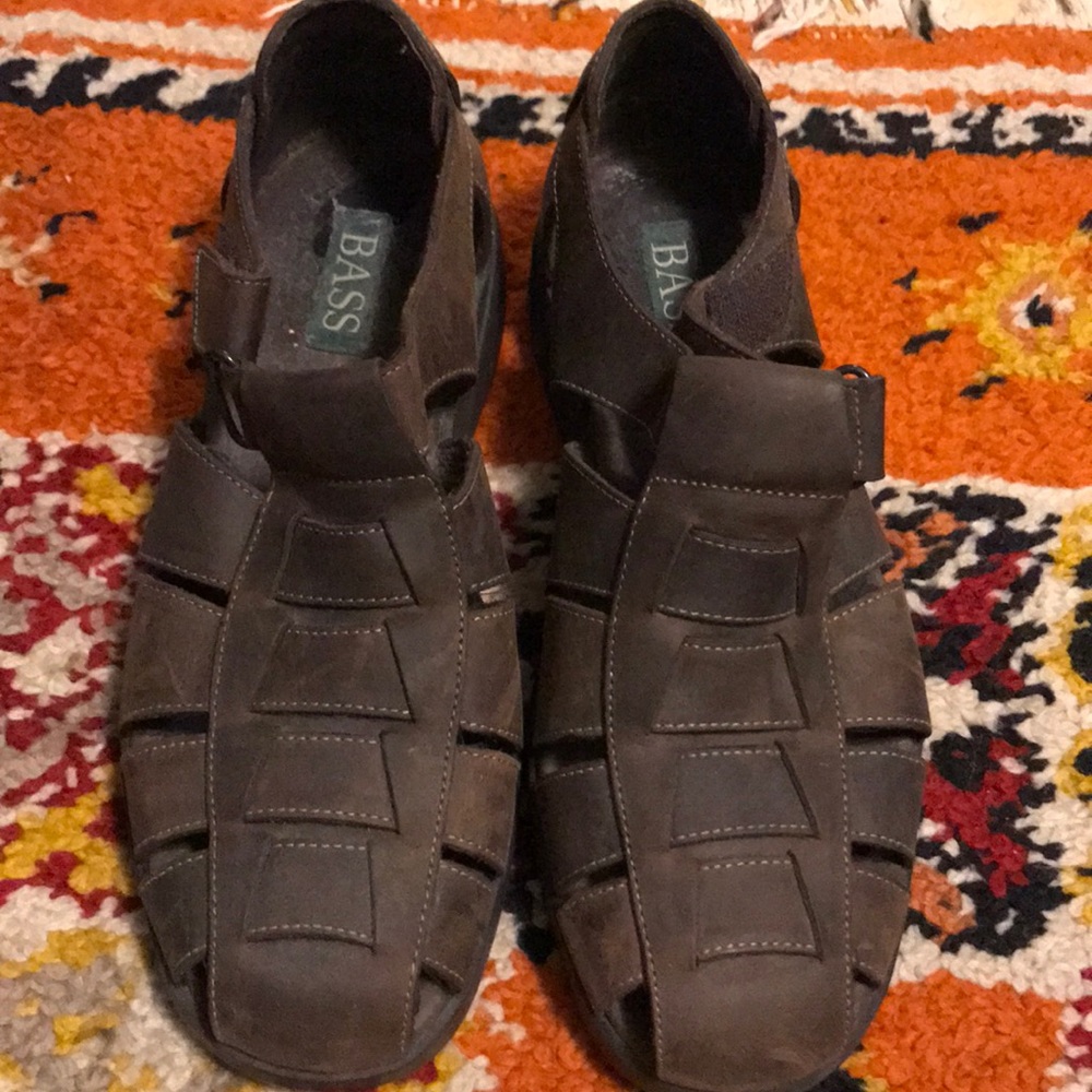 Bass shoes size 9.5